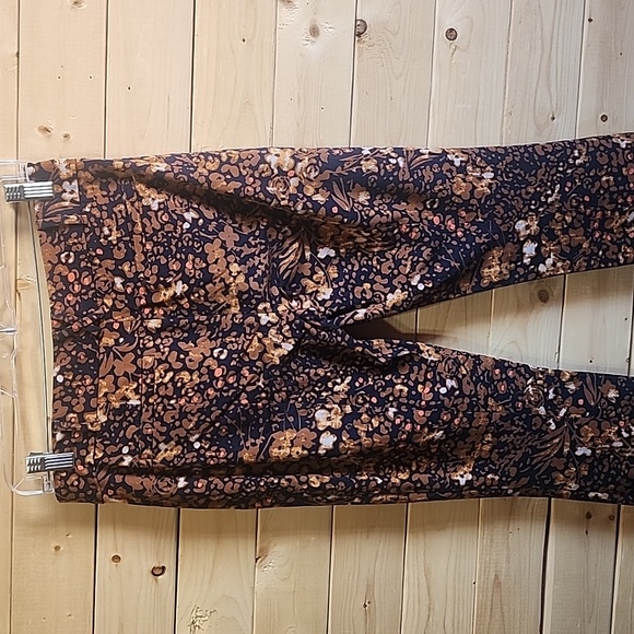 Anthropologie The Essential Slim Floral Pant Faux Leather Trim Pockets Size 2 - Picture 7 of 8